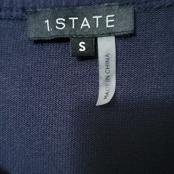 1. STATE Lunar Navy Asymmestrical Hem Sweater NWT SIZE SMALL - Picture 6 of 7
